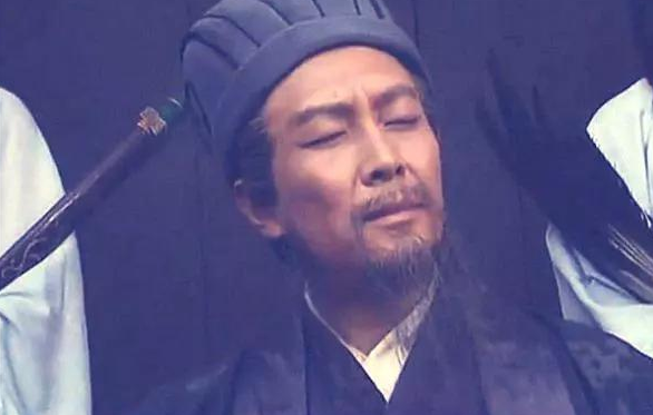 刘备发动夷陵之战,是为关羽报仇,还是自取灭亡?