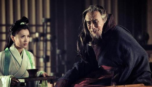 王允能把董卓搞下台,却为何转眼兵败自杀?