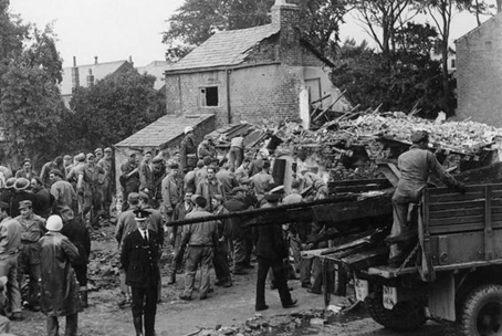 德国为什么要入侵苏联？真的是希特勒发动苏德战争引起的吗？