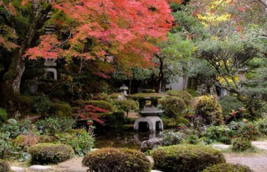 日本的园林里为什么没有花？日本的园林有什么特点？