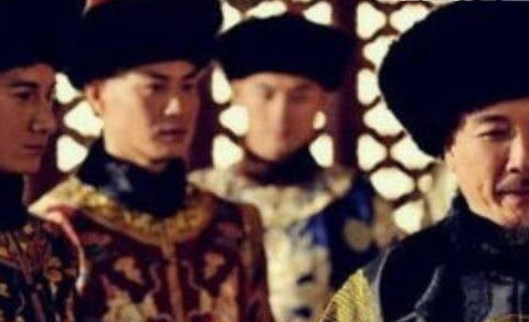 康熙临死前曾经下令这两人留不得 为什么雍正要违抗父亲的命令呢