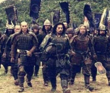80万兵力惨败给8万兵力，苻坚是怎么打仗的？