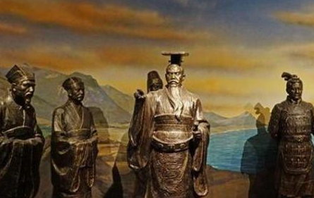 秦始皇统一大业后就制定北讨匈奴的方针 他先做的事情是什么