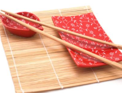 揭秘使用筷子的禁忌 筷子为什么不能竖起插在碗里