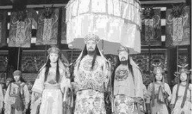 太平天国运动失败后，天王洪秀全被灭，家里搜出2300名妇女！