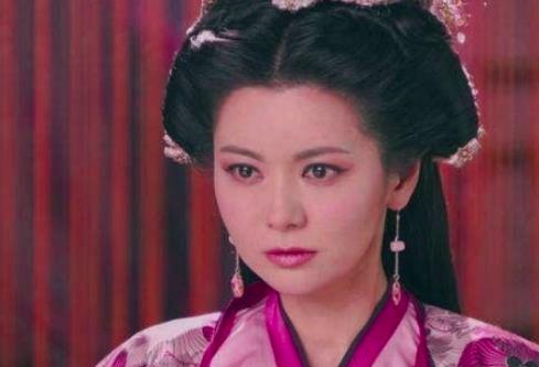 她是陈朝受宠的妃子，最后却被处死