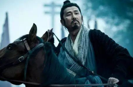 萧何为什么会被刘邦猜忌被杀？关键时刻,他用了这一招