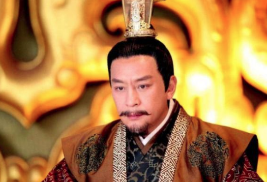 这个窝囊皇帝被太后废掉，从此太后大权独揽