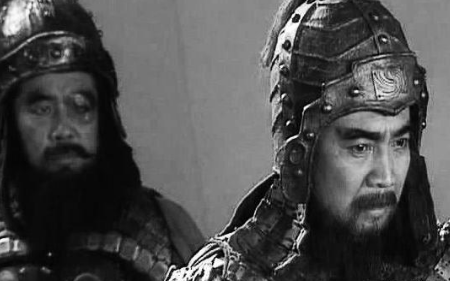 夏侯惇的眼睛是怎么瞎的 后人们所说拔矢啖睛的故事可信吗