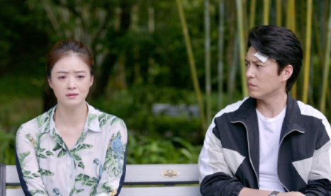《如果岁月可回头》蒋欣极具神秘感，女配傅晶全剧最美