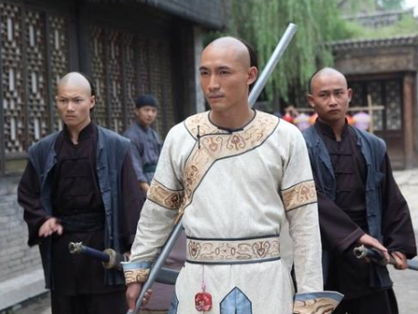 同样都是侍卫 那么御前侍卫和御前带刀侍卫有什么区别