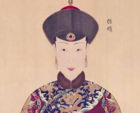 循贵妃19岁入宫，长得有多美？被66岁乾隆狂翻牌子