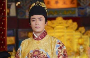 朱元璋是怎么害的自己的后代自相残杀的？