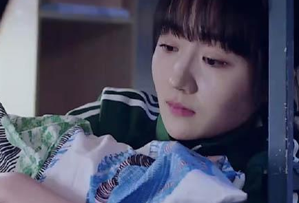 《山月不知心底事》对向远最好的人是谁？