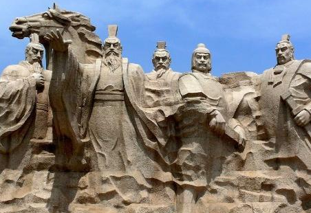 秦国求和为何楚怀王只要人不要地呢 这个人到底有多大的诱惑力