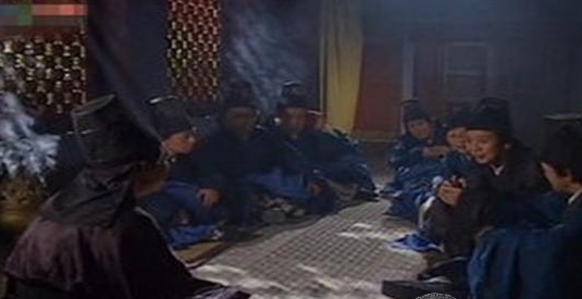 这几个太监有多厉害,皇帝竟认他们做爹妈?但结局却十分悲催?