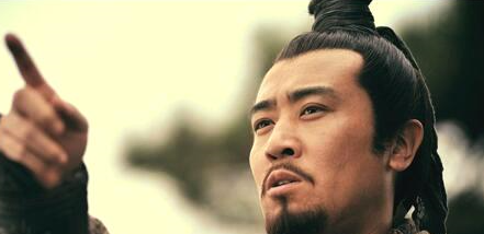 关羽被斩之后,为何刘备一年半后才想到要替关羽报仇?