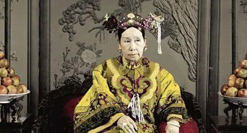 光绪于临死前留下8字,慈禧听了之后不以为意,一年后竟字字成真?