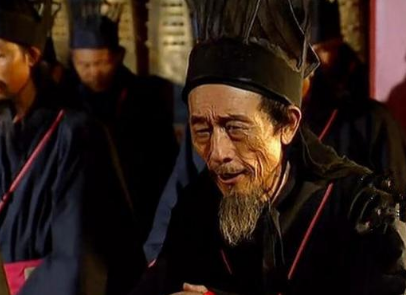 谯周是个怎么样的人？一副伶牙俐齿都用在了如何投降上！