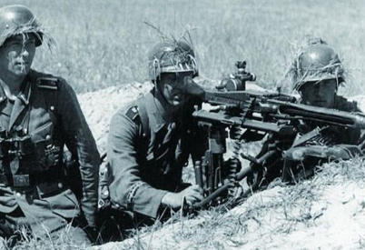 二战期间苏联军队是如何做到一往无前的 斯大林是怎么做的