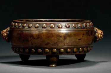 问鼎中原的典故有何而来？