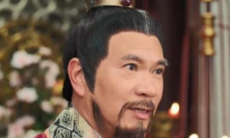 堂堂宰相，皇帝却让他娶60岁老妇做新娘，众人不解他开心!