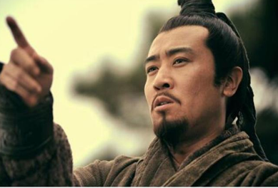 刘备到底带着兵马投靠别人 为什么他们没有直接投靠别人呢