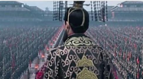 秦始皇把主力军都派往边疆，六国势力他怎么防范？