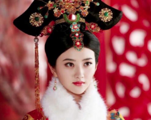 皇太极曾想招降洪承畴，孝庄是怎么劝动他的？