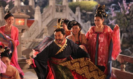 胡亥登基之后 他是怎么对待他的兄弟姐妹的