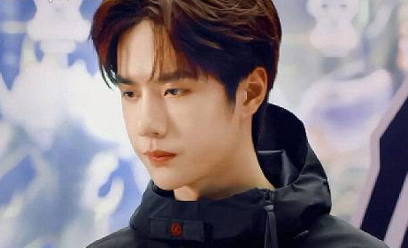 《陪你到世界之巅》改编自哪部小说？陪你到世界之巅剧情介绍