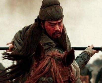 关羽败走麦城时，刘封拥有五万多的兵力为何不出兵营救？