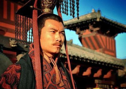 曹丕在位期间正值壮年 为何就驾崩了呢