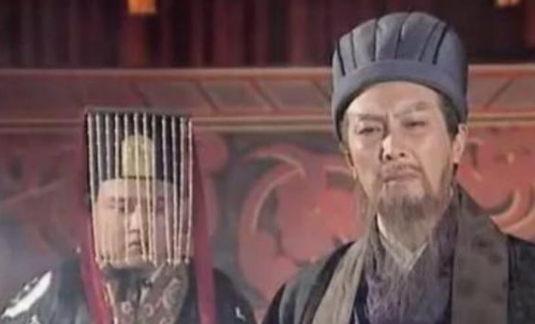 古往今来都在贬阿斗，殊不知阿斗是大智若愚！