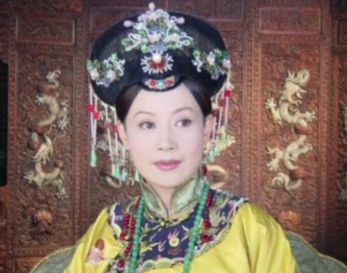 孝庄是开国皇后，为何两个侄女却比她更有名？