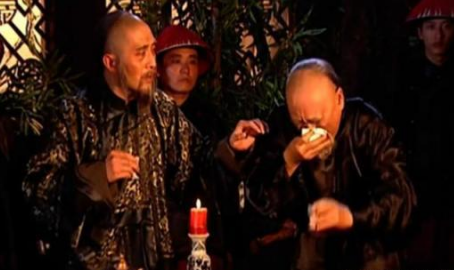 同样权倾朝野结党营私，为何明珠索额图结局有天壤之别？