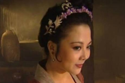 孙二娘为什么会对武松照顾有加？原因是什么