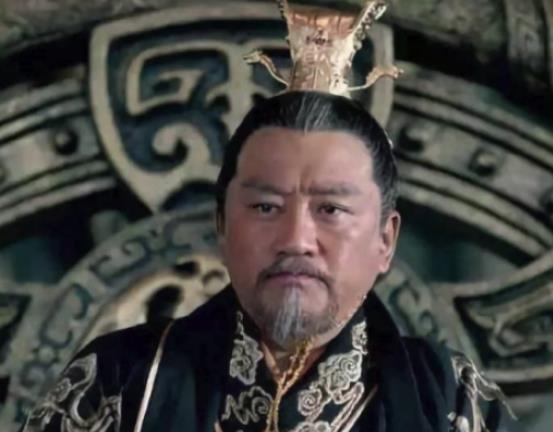 秦始皇统一后匈奴南下进攻，他为什么只修长城而不打仗？