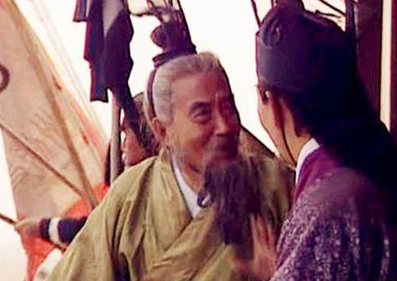 陶谦让徐州刘备为何不接受？刘备高明在哪里？