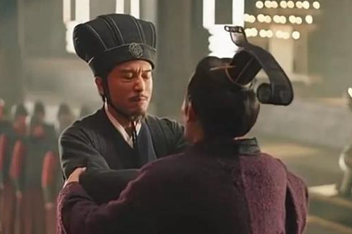 刘备死后诸葛亮为什么不替刘备报仇?北伐和伐吴诸葛亮如何权衡的?