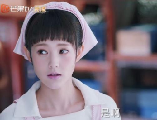 《海棠经雨胭脂透》顾海棠进入朗里春工作的目的是什么？