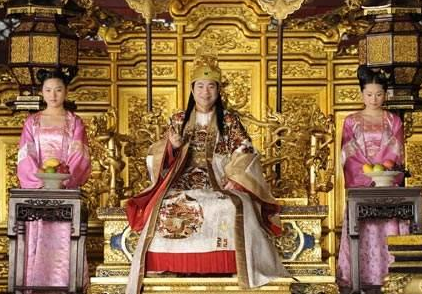 古代皇帝拥有当时最好的医疗资源 为什么还会死的那么早呢