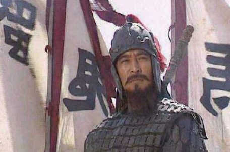 关羽为何把镇守关中的重任交给魏延？魏延如何让关羽对他刮目相看？