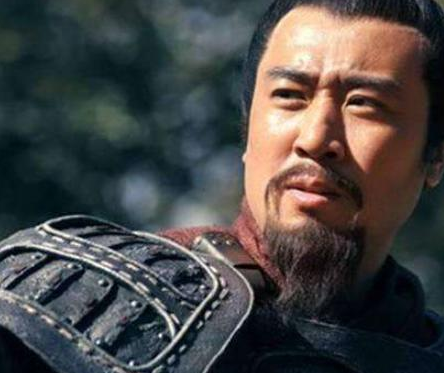 刘备个诸葛亮交情很深 他真的想将实权交给诸葛亮吗