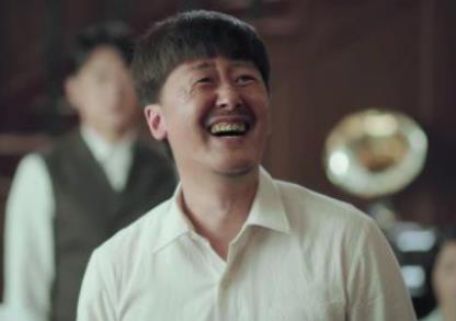 《奔腾年代》周铁锤是谁演的？最后结局如何？