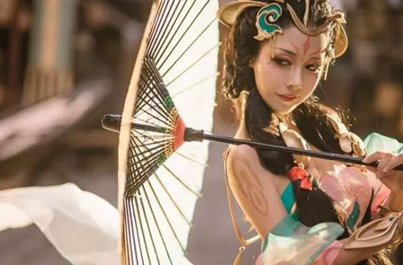 杨玉环的身材究竟如何？杨玉环夏天是什么纳凉的？