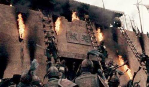 古代守城士兵为何不推翻云梯？背后原因是什么？