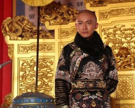 清朝到底有没有昏君 如果有会是哪一个皇帝