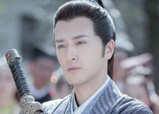 《锦衣之下》谢霄喜欢谁？他最后结局如何？