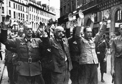 巴黎起义和华沙起义都是在二战期间发生的 为什么两者的命运不一样吗